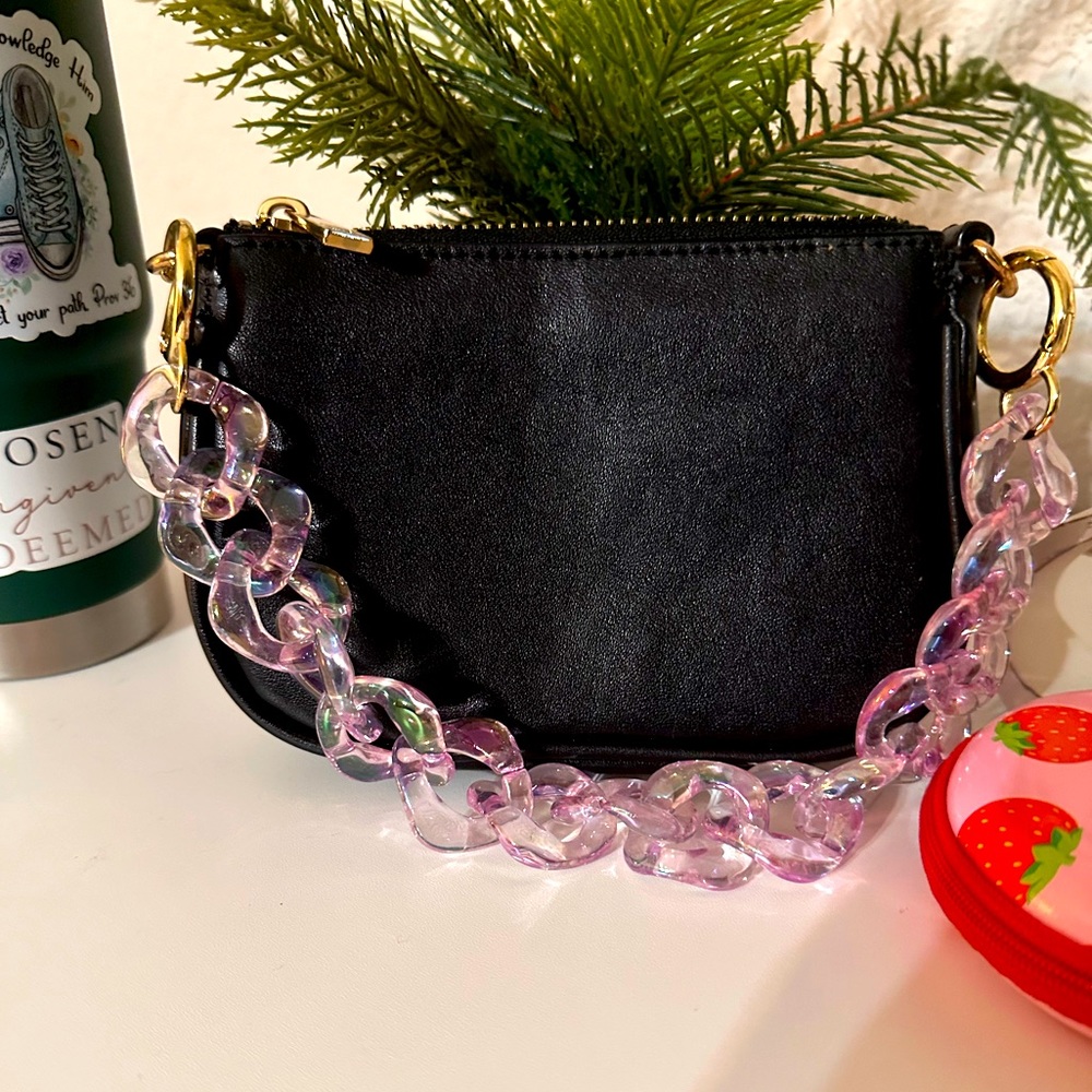 From Dress up your purse brand.